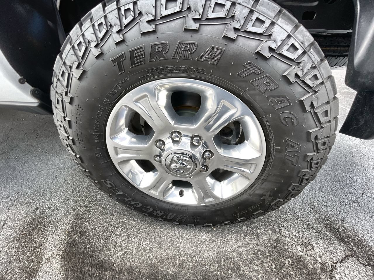 Used 2024 RAM 2500 Big Horn w/ Off Road Package AWD/4WD image 27