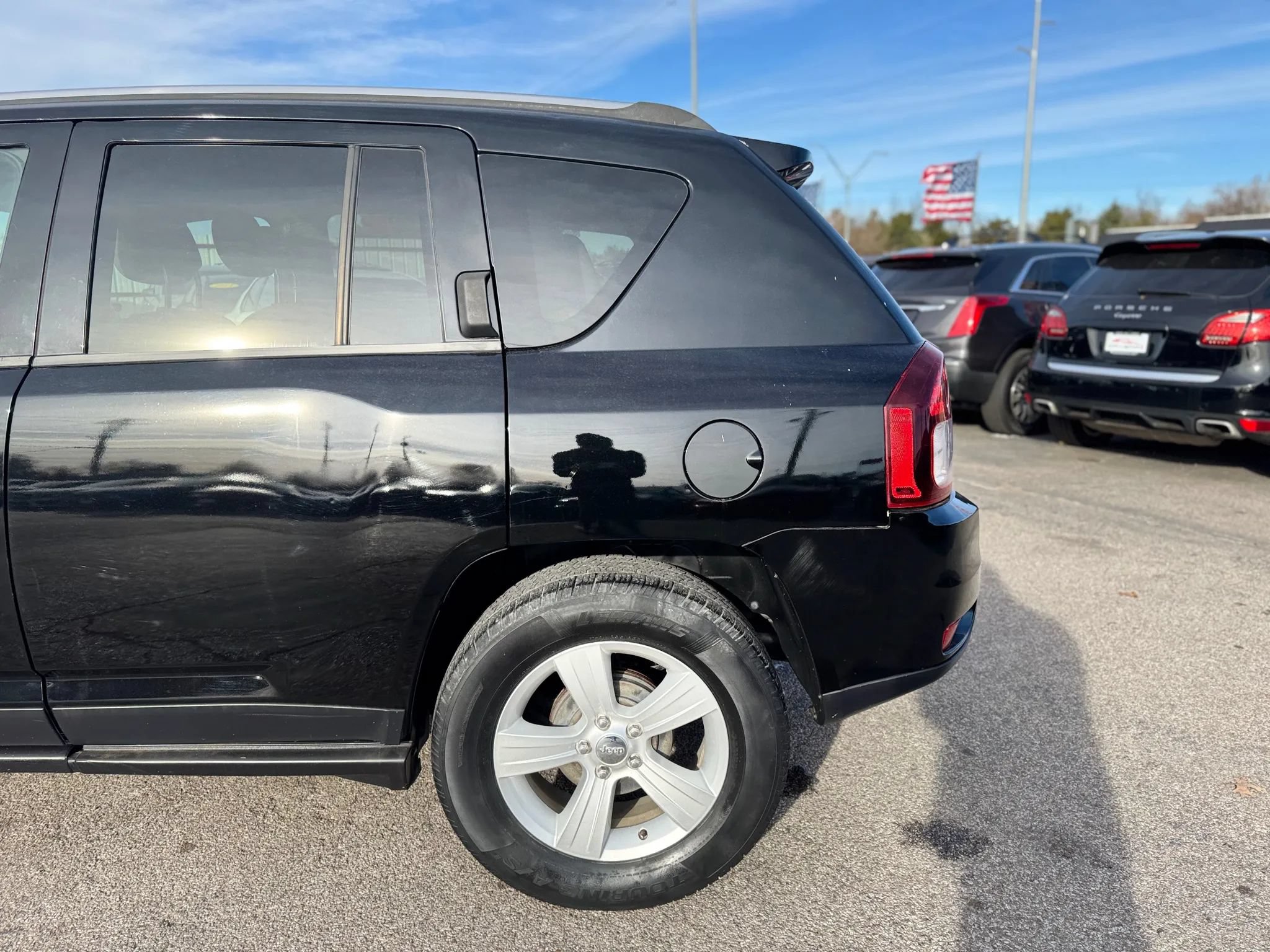 Used 2014 Jeep Compass Sport w/ Power Value Group FWD image 12