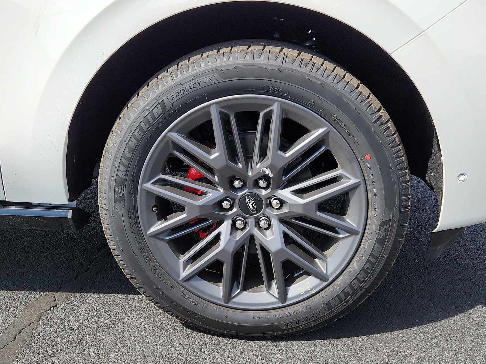 New 2025 Ford Expedition Platinum w/ Stealth Performance Package image 7