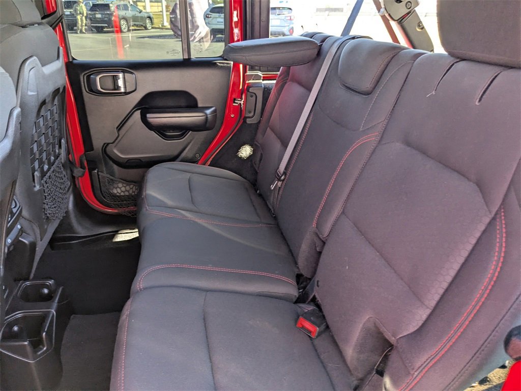 Used 2018 Jeep Wrangler Unlimited Rubicon w/ LED Lighting Group image 14