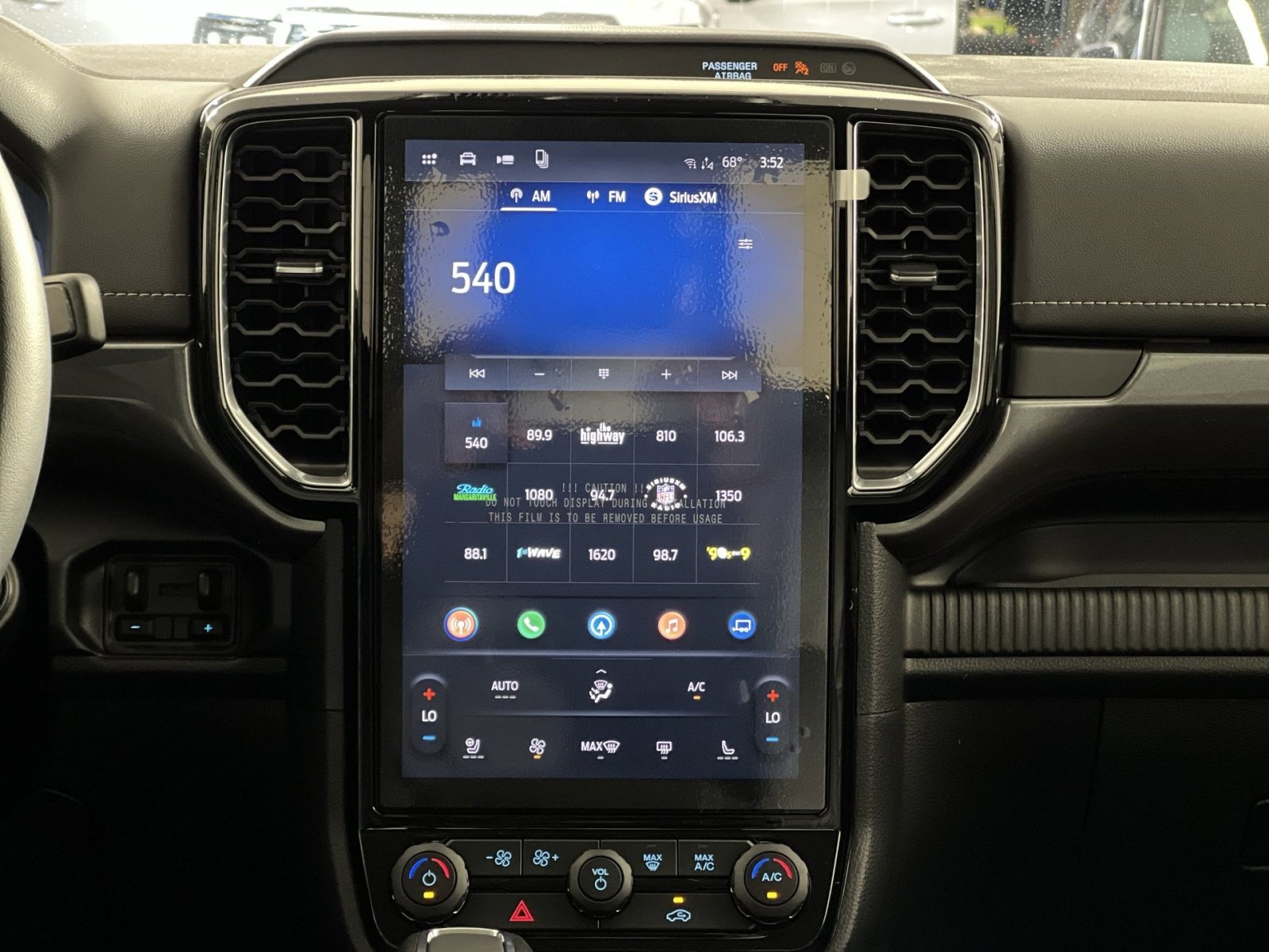New 2026 Ford Ranger Lariat w/ FX4 Off-Road Package image 18