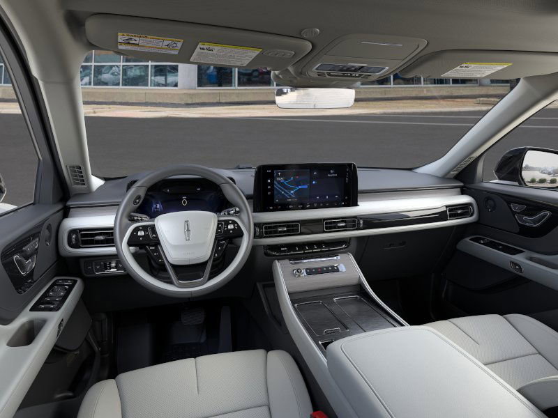New 2026 Lincoln Aviator Reserve w/ Jet Appearance Package image 9