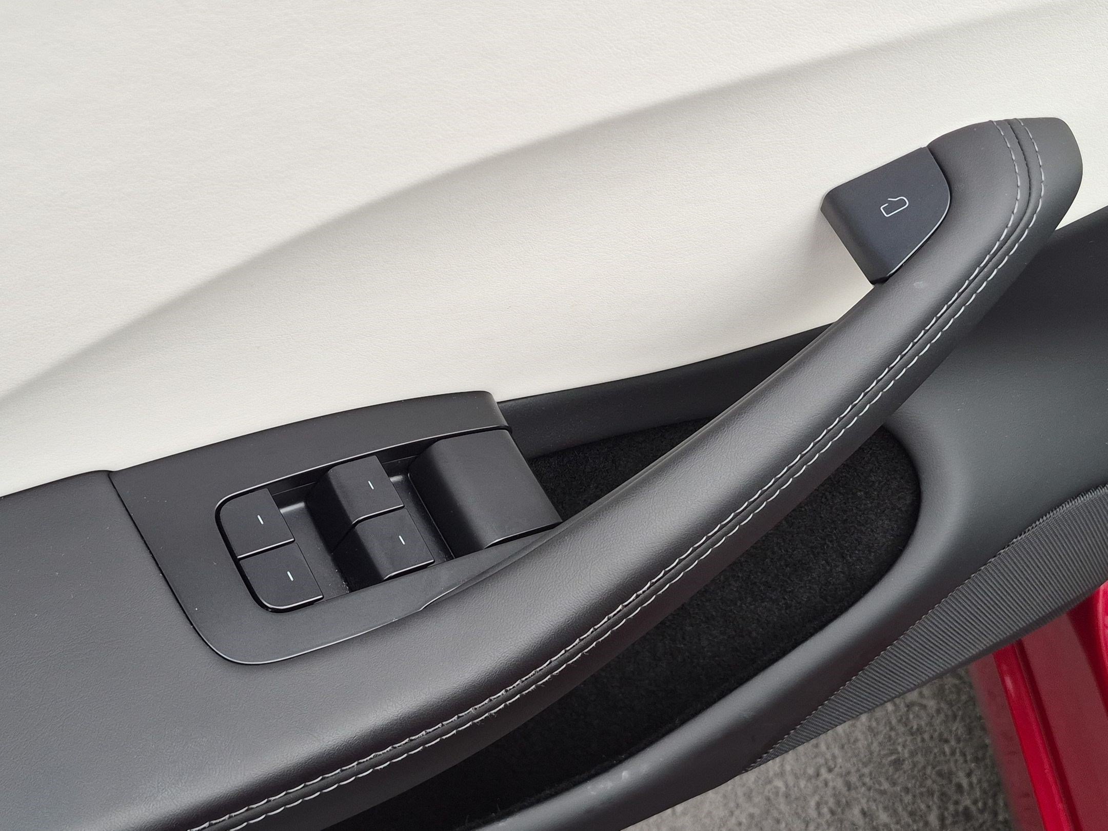 Used 2025 Tesla Model 3 Long Range RWD image 15