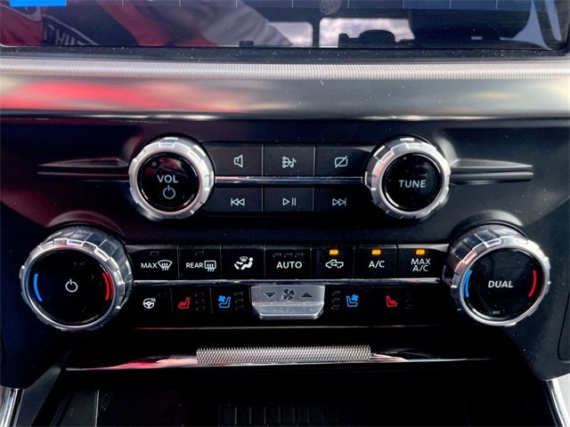 Used 2024 Ford F150 Lariat w/ Equipment Group 502A High image 19