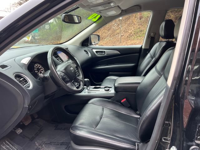 Used 2020 Nissan Pathfinder SL image 10