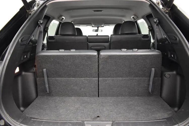 Used 2024 Mitsubishi Outlander FWD image 16