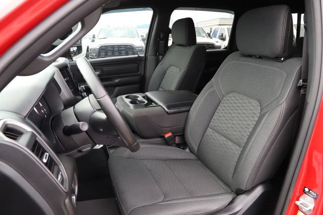 Used 2025 RAM 1500 Warlock AWD/4WD image 13
