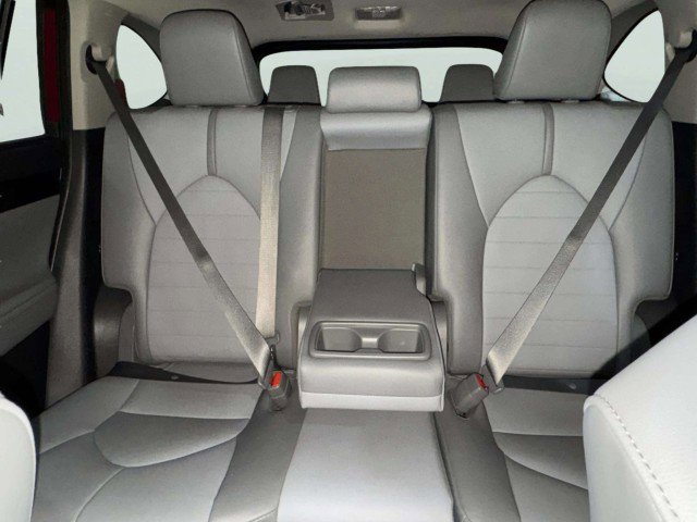 Used 2021 Toyota Highlander XLE image 50