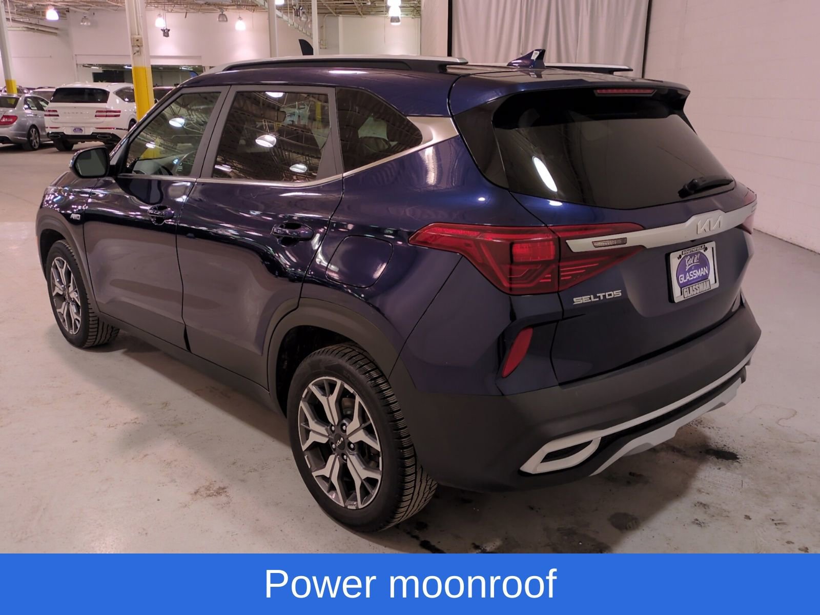 Used 2022 Kia Seltos EX image 5