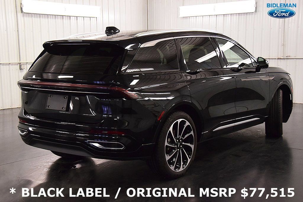 Used 2024 Lincoln Nautilus Black Label image 7