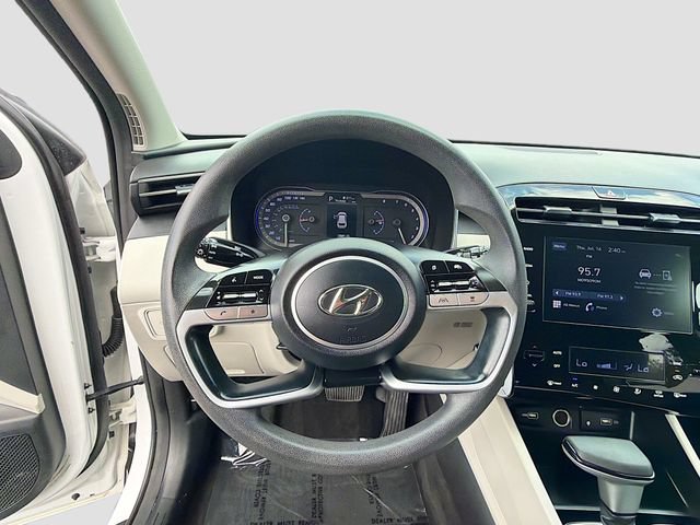 Used 2024 Hyundai Tucson SEL FWD image 11