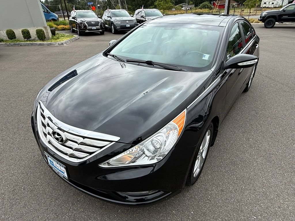 Used 2012 Hyundai Sonata Limited FWD image 9
