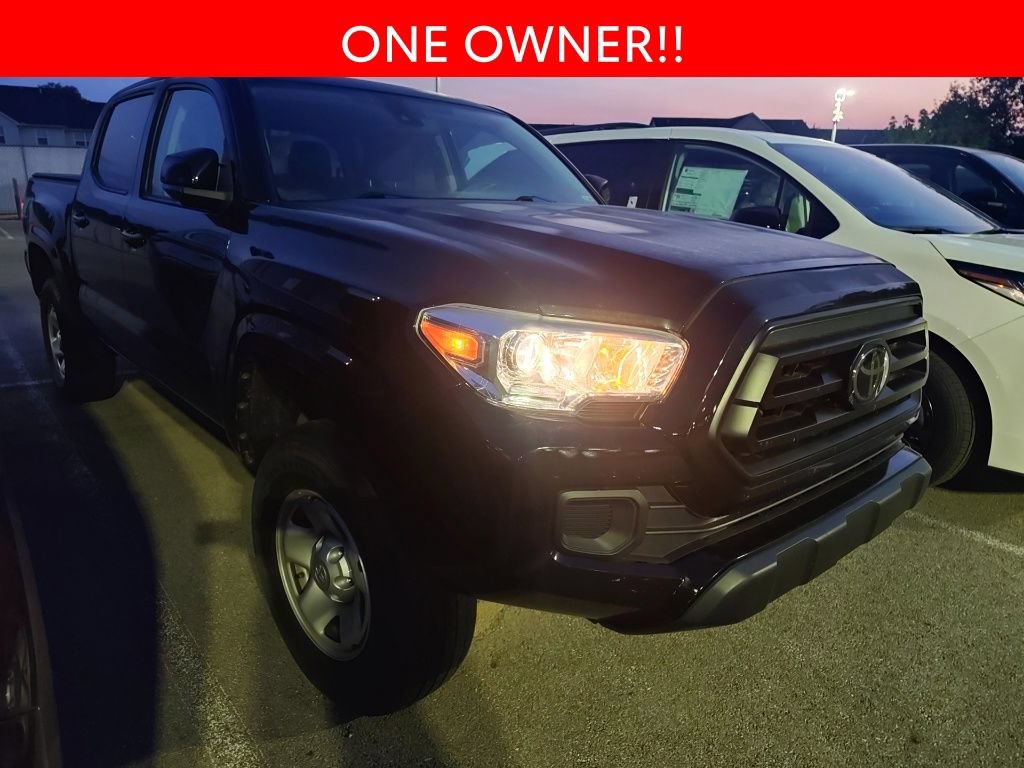 Used 2023 Toyota Tacoma SR AWD/4WD image 3
