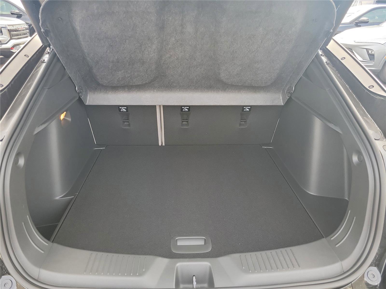 New 2026 Buick Envista Avenir image 6