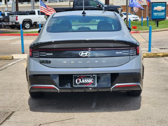 Used 2024 Hyundai Sonata SEL FWD image 6
