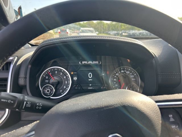 Used 2025 RAM 1500 Laramie image 7