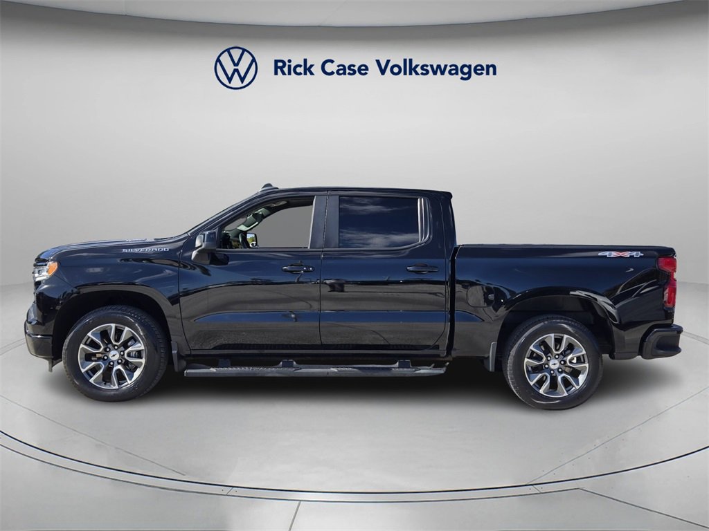 Used 2023 Chevrolet Silverado 1500 RST image 4
