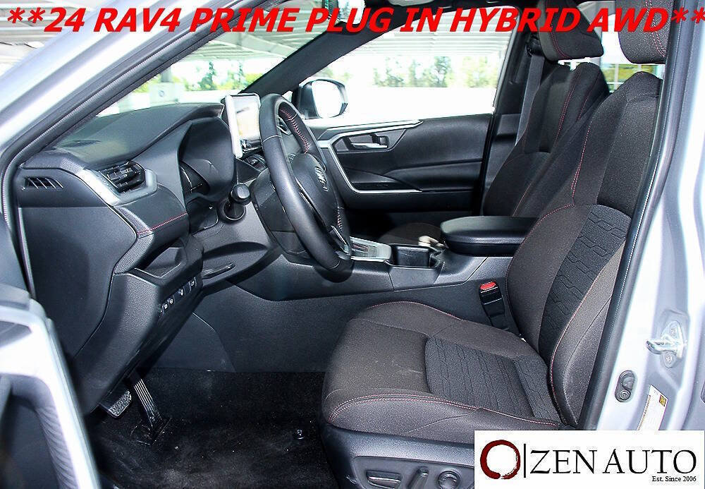 Used 2024 Toyota RAV4 SE w/ Weather & Moonroof Package AWD/4WD image 26