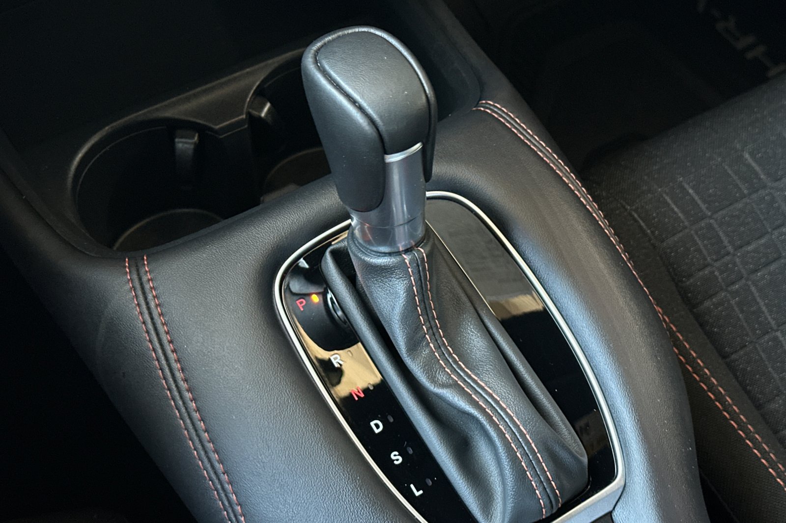 Used 2025 Honda HR-V Sport image 21