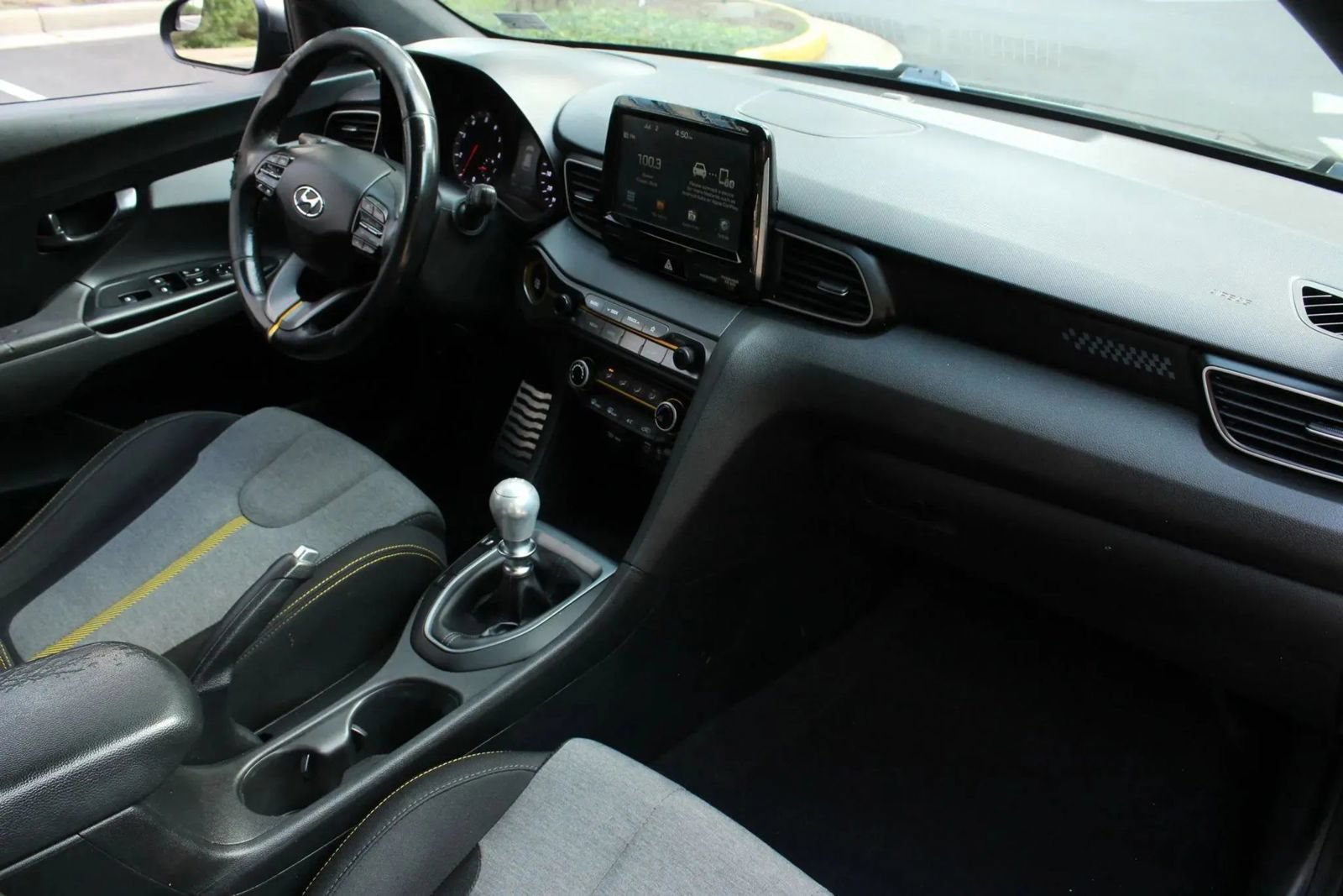 Used 2019 Hyundai Veloster Turbo R-Spec FWD image 18