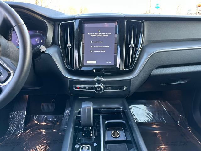 Used 2024 Volvo XC60 B5 Core image 23