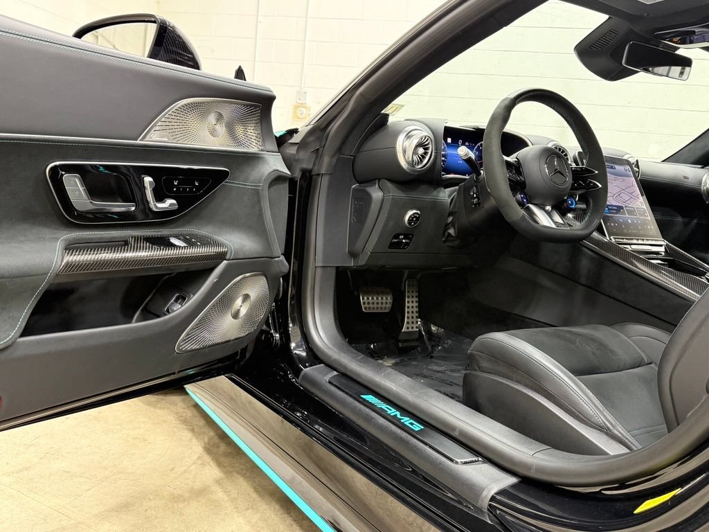 Used 2025 Mercedes-Benz AMG GT 63 w/ Driver Assistance Package image 38