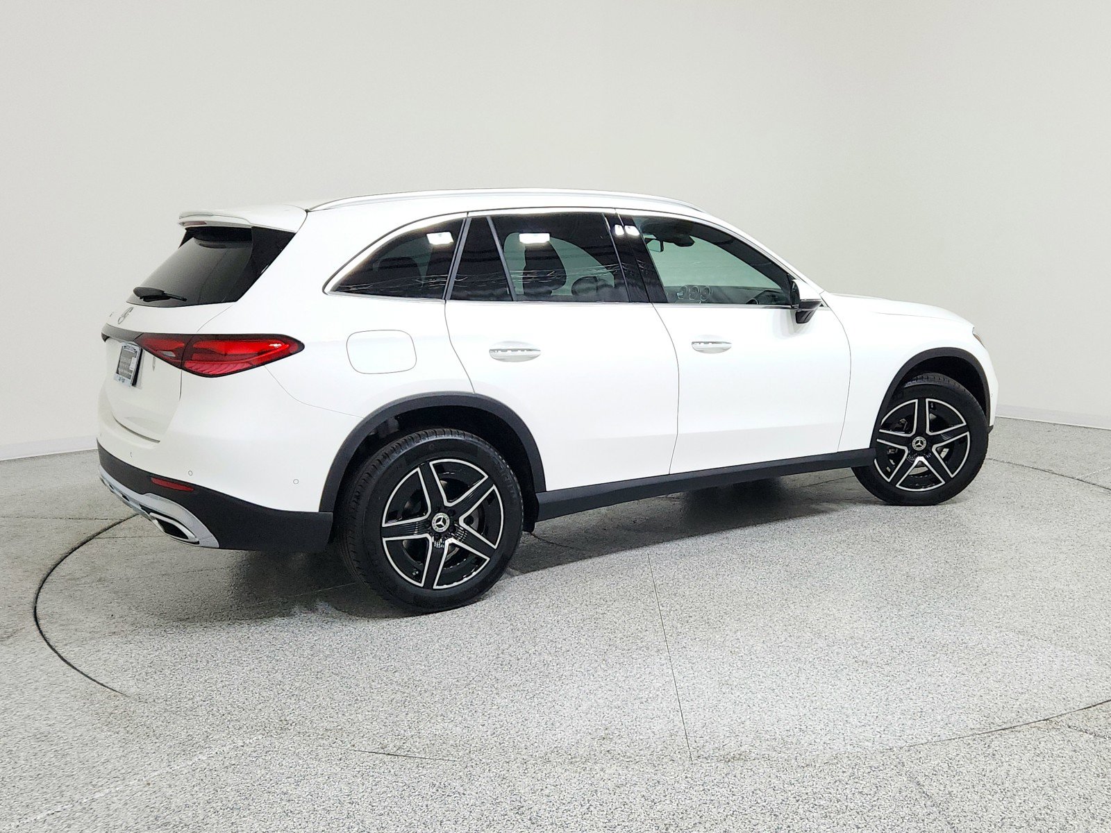 New 2026 Mercedes-Benz GLC 300 image 3