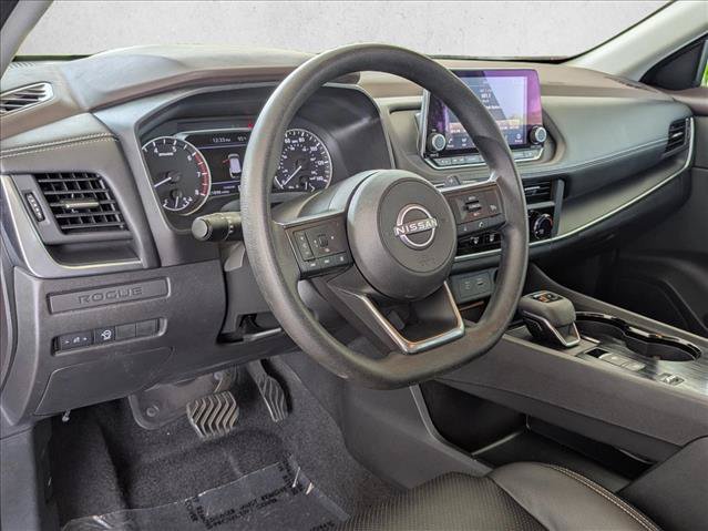 Used 2023 Nissan Rogue S FWD image 10
