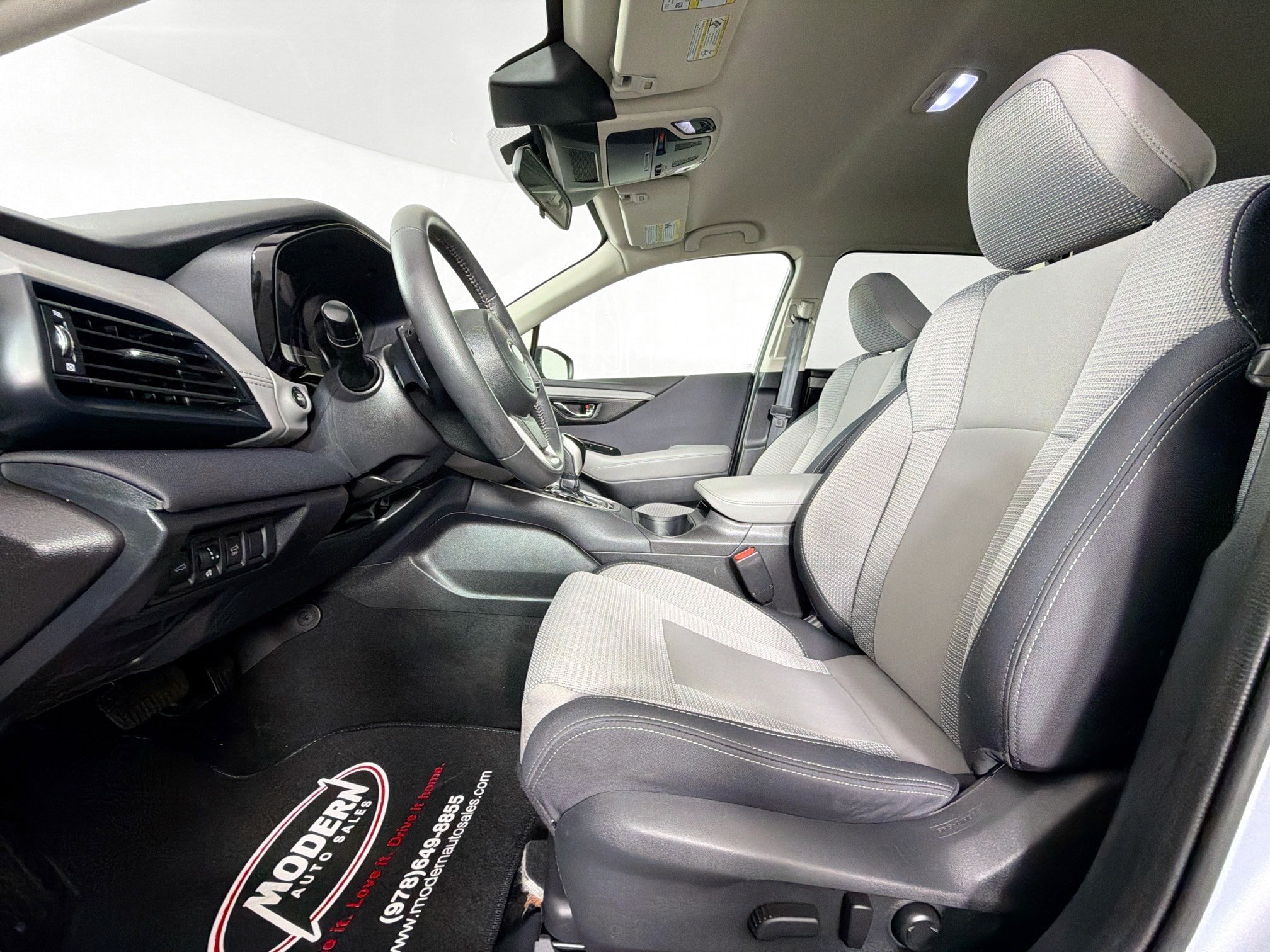 Used 2023 Subaru Outback Premium AWD/4WD image 23