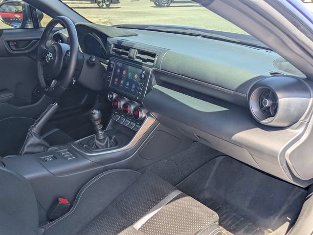 Used 2024 Toyota GR86 Premium RWD image 28
