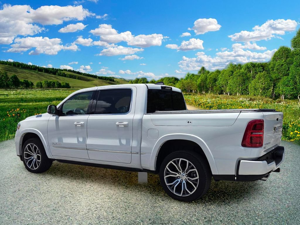 Certified 2025 RAM 1500 Tungsten AWD/4WD image 4