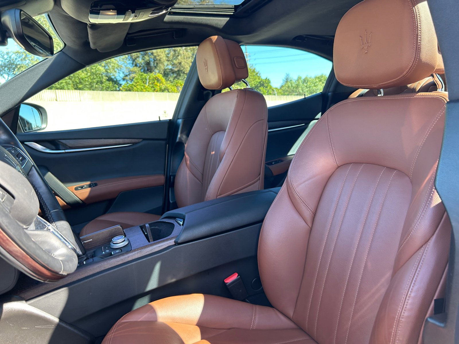 Used 2023 Maserati Ghibli GT RWD image 20