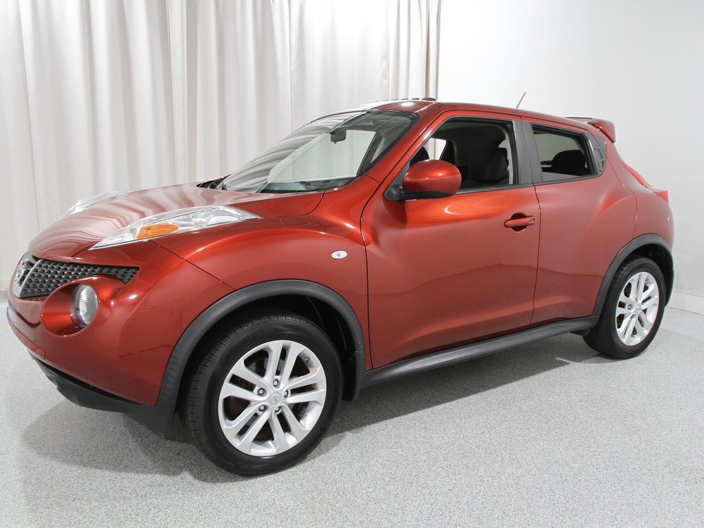 Used 2014 Nissan Juke SV image 23