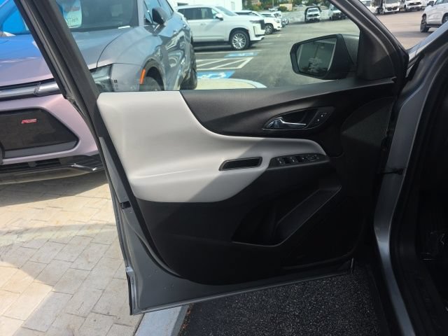 Used 2024 Chevrolet Equinox LS FWD image 13