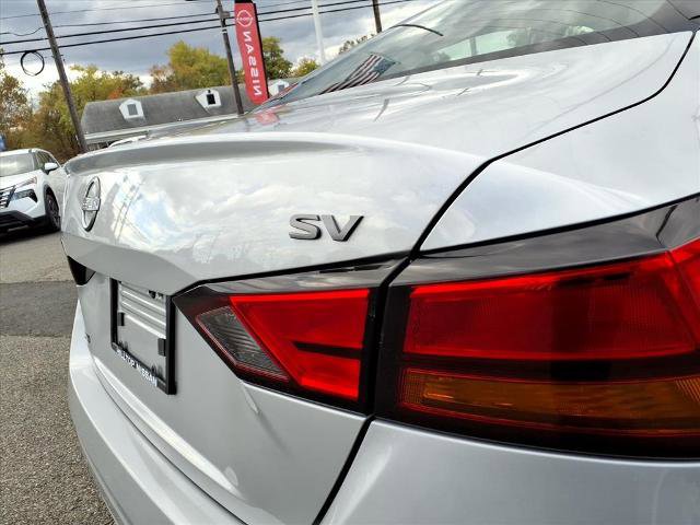 Certified 2023 Nissan Altima 2.5 SV FWD image 14