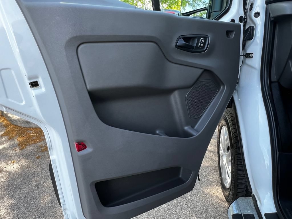 Used 2025 Ford Transit 250 Low Roof w/ Exterior Upgrade Package RWD image 14