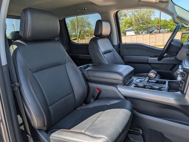 Used 2022 Ford F150 Lariat w/ Max Trailer Tow Package image 26