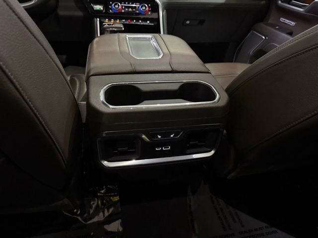 Used 2022 GMC Sierra 1500 Denali w/ Denali Reserve Package AWD/4WD image 32