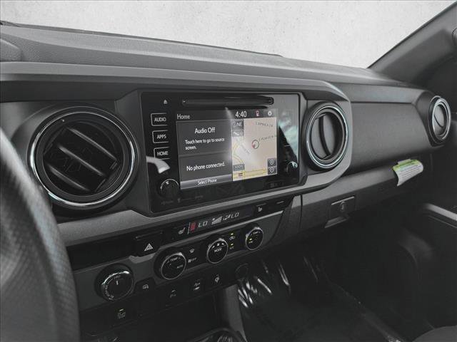 Used 2017 Toyota Tacoma TRD Off-Road w/ Premium & Technology Package image 12