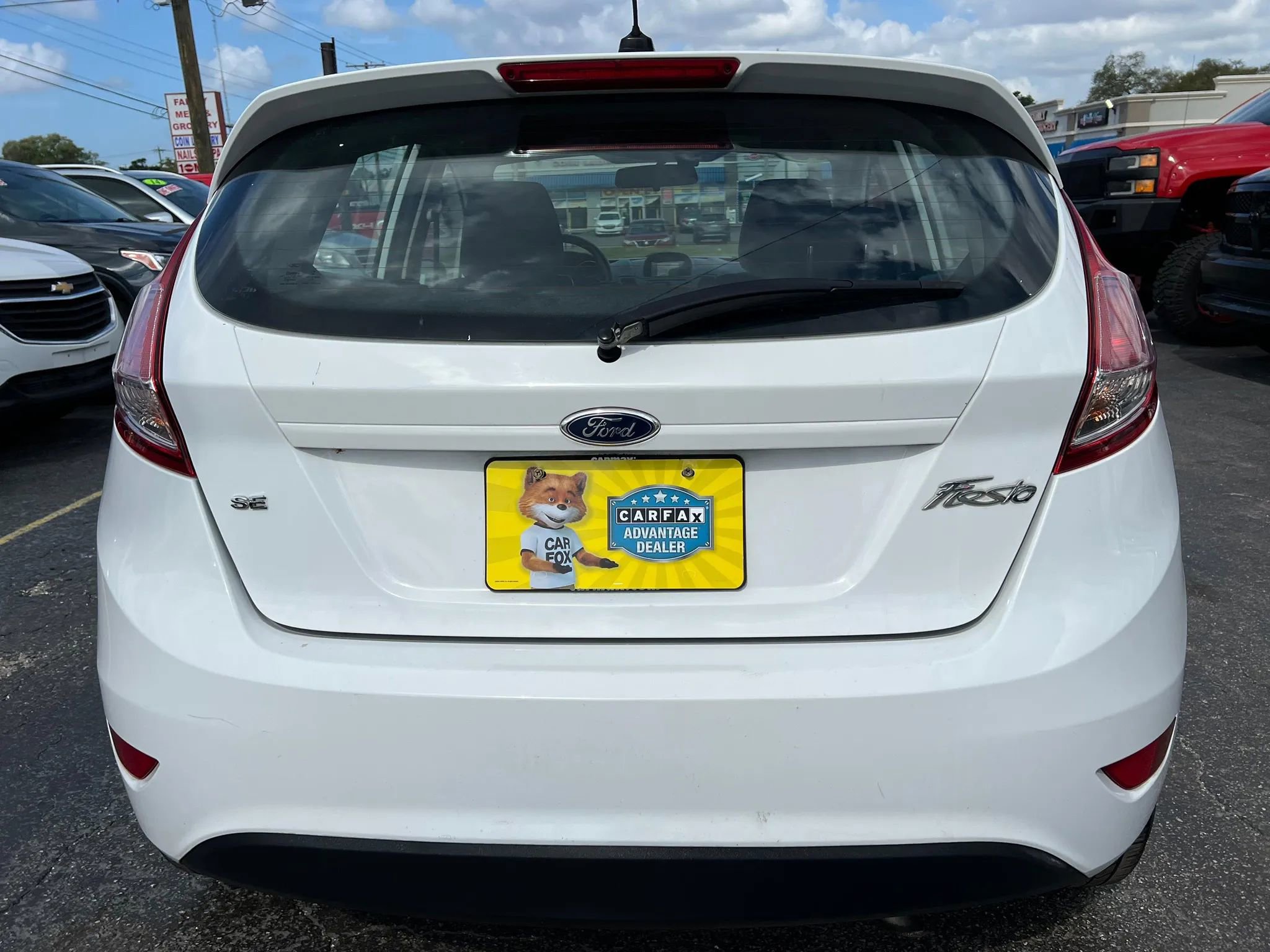 Used 2015 Ford Fiesta SE FWD image 6