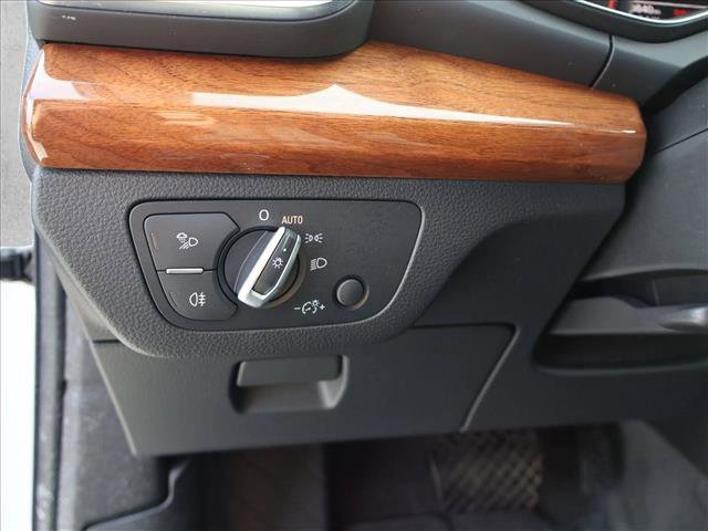 Used 2023 Audi Q5 2.0T Premium AWD/4WD image 13