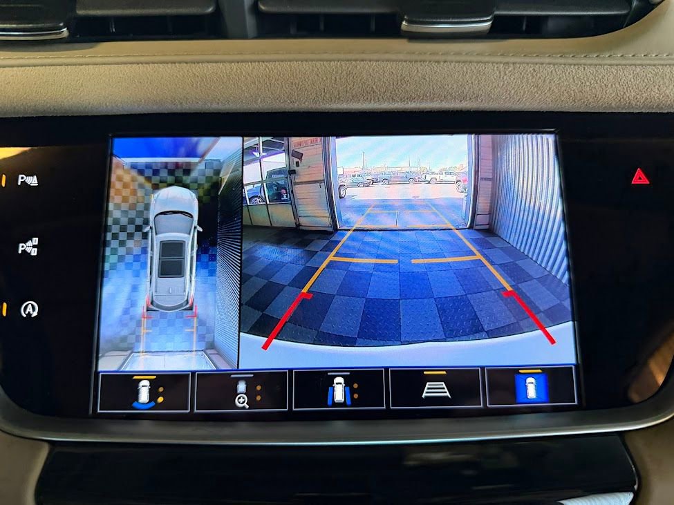 Used 2022 Cadillac XT5 Sportv w/ Platinum Package AWD/4WD image 22