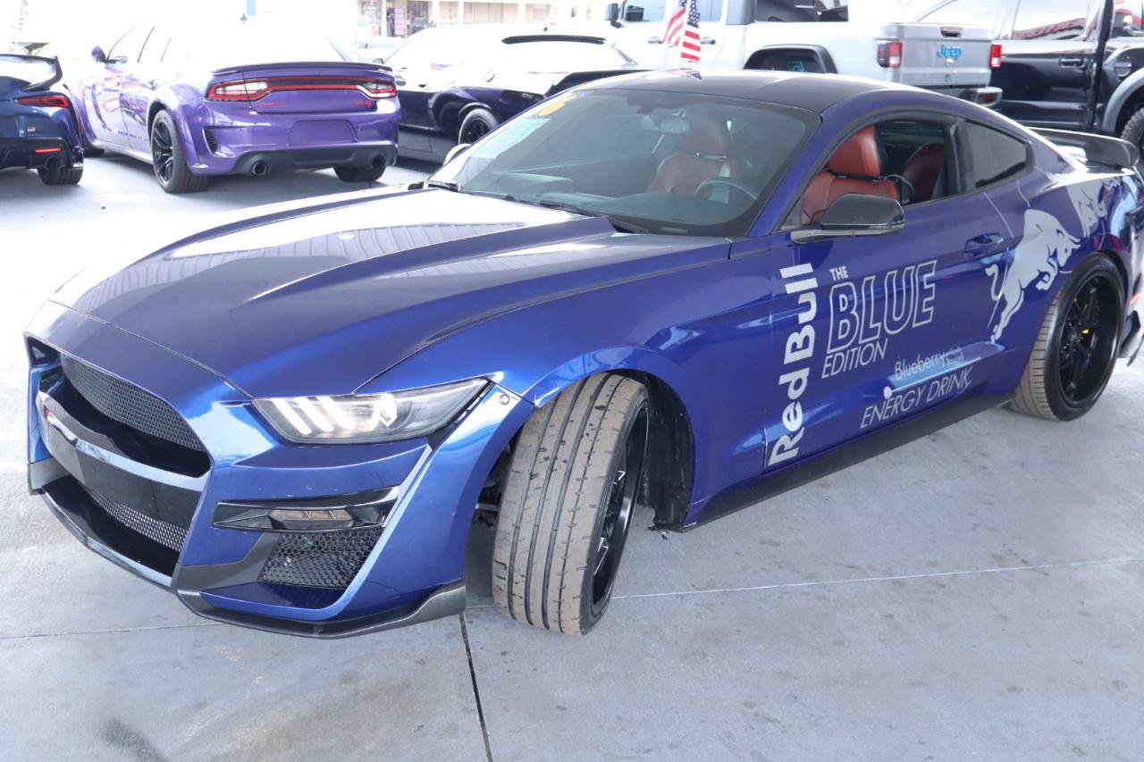 Used 2016 Ford Mustang Premium RWD image 9