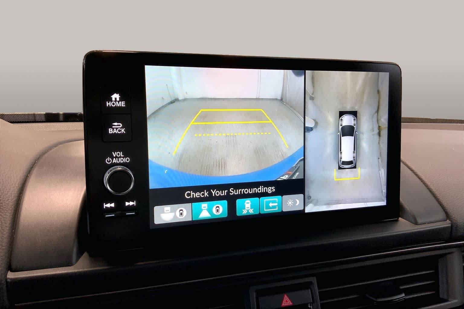 Used 2025 Honda Pilot TrailSport image 26