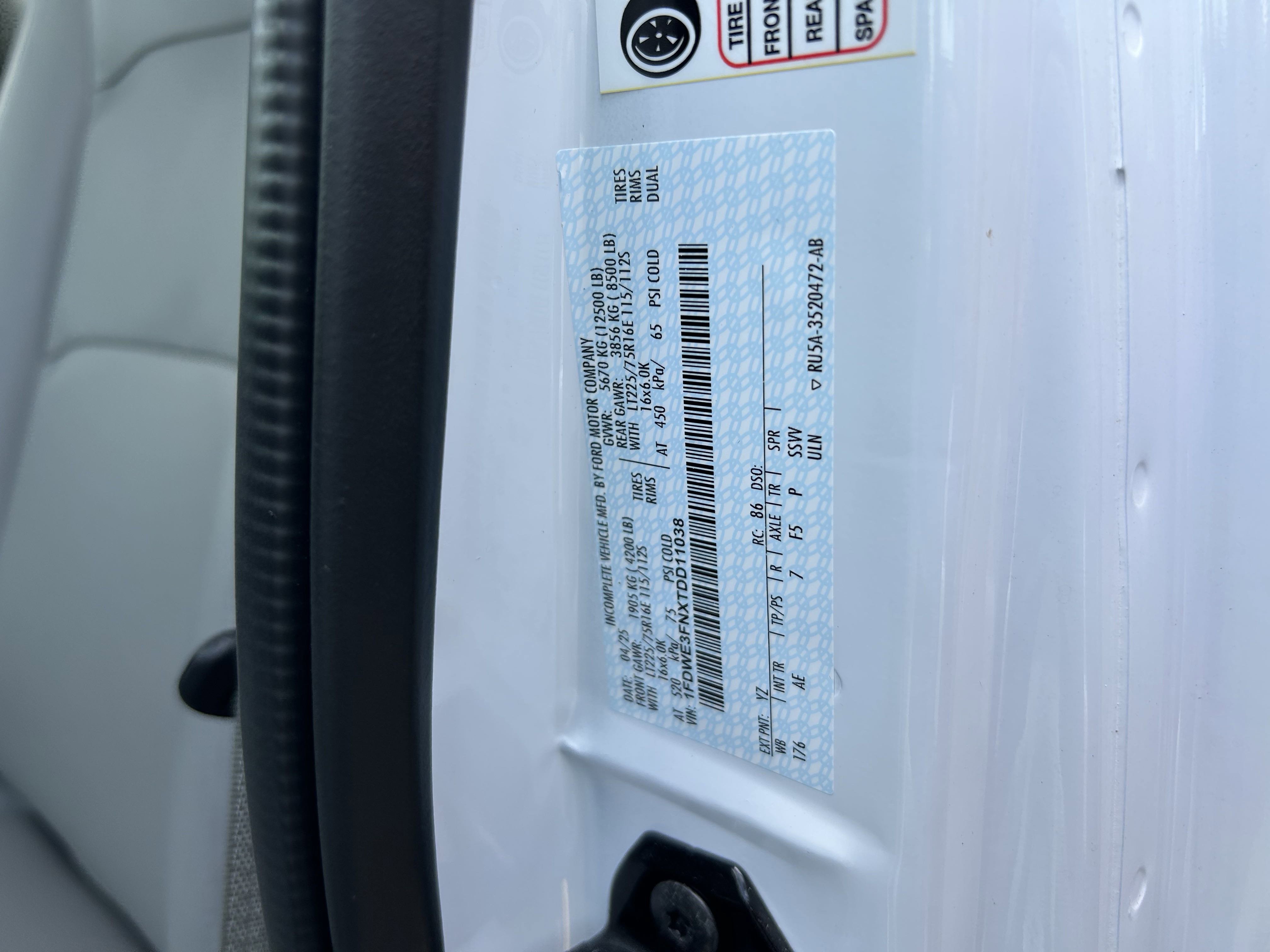 New 2026 Ford E-350 and Econoline 350 Super Duty w/ Power Equipment Group image 34