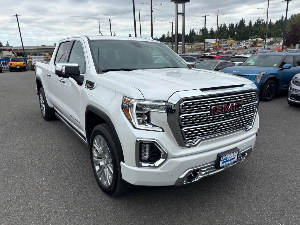 Used 2022 GMC Sierra 1500 Denali w/ Denali Reserve Package image 3