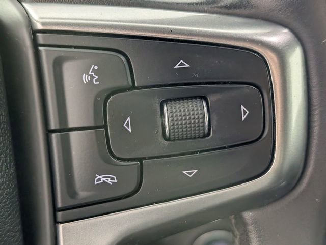 Used 2020 Chevrolet Silverado 1500 RST AWD/4WD image 16