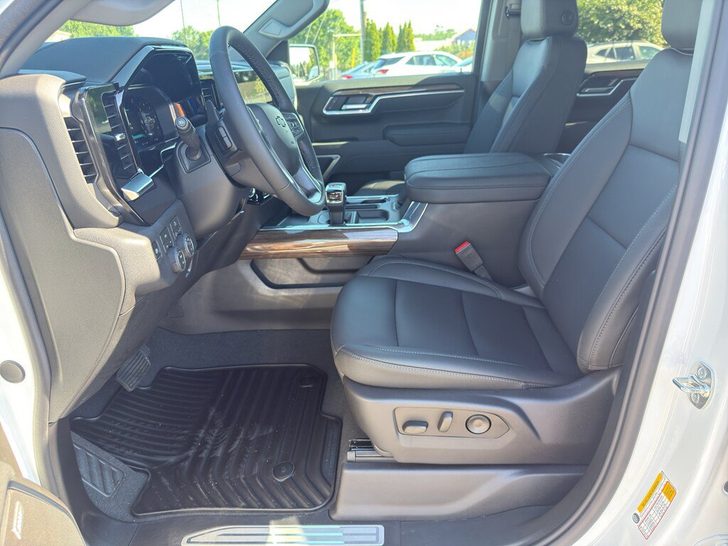 New 2026 Chevrolet Silverado 1500 RST w/ All Star Edition Plus AWD/4WD image 9