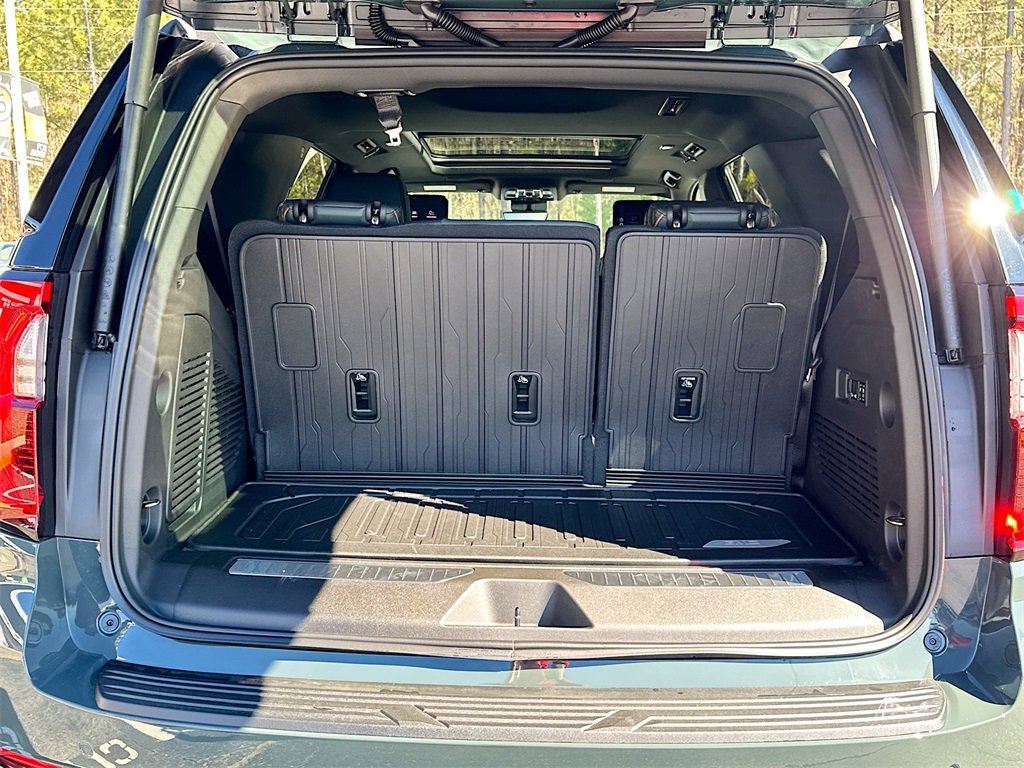 New 2026 GMC Yukon AT4 w/ AT4 Premium Plus Package image 16
