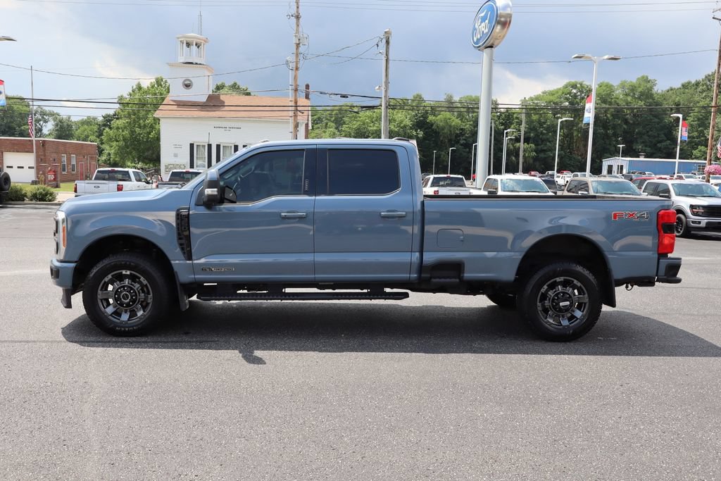 Used 2023 Ford F350 Lariat w/ Sport Appearance Package AWD/4WD image 18